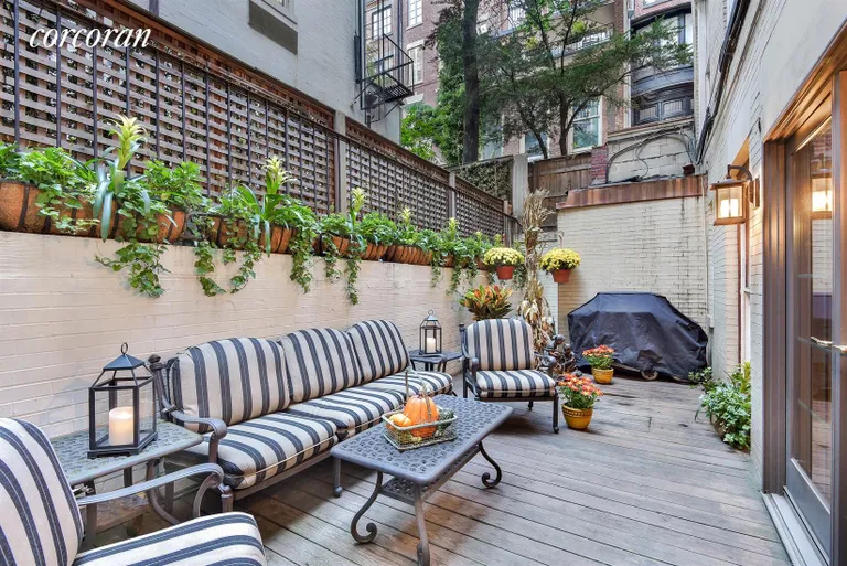 New York City Real Estate | View 17 East 80th Street, 3 | 3 Beds, 2 Baths | View 1