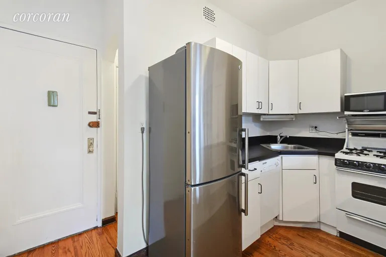 New York City Real Estate | View 20 Jane Street, 1B | Open Kitchen with dishwasher | View 3