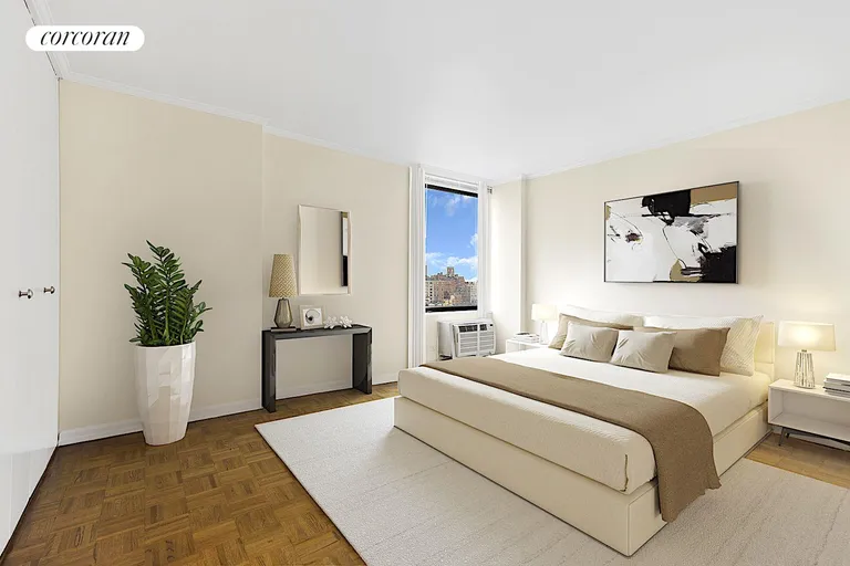 New York City Real Estate | View 1619 Third Avenue, 22D | room 3 | View 4