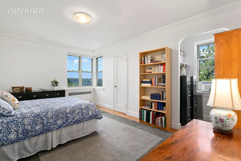 New York City Real Estate | View 730 Fort Washington Avenue, 6M | Master Bedroom | View 3