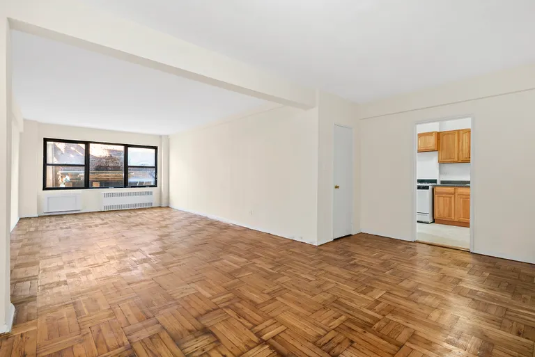 New York City Real Estate | View 303 Beverley Road, 1K | 2 Beds, 1 Bath | View 1