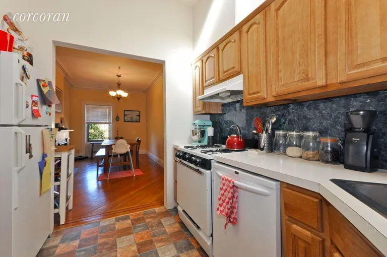 New York City Real Estate | View 147 Berkeley Place, 2 | room 4 | View 5