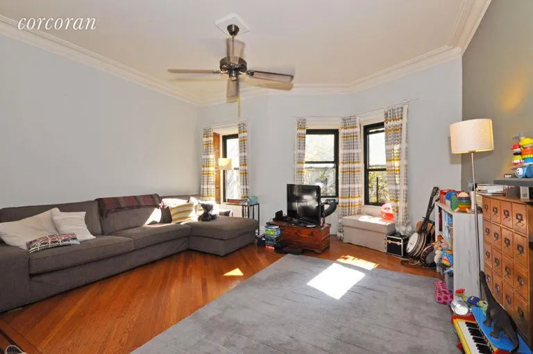 New York City Real Estate | View 147 Berkeley Place, 2 | room 2 | View 3