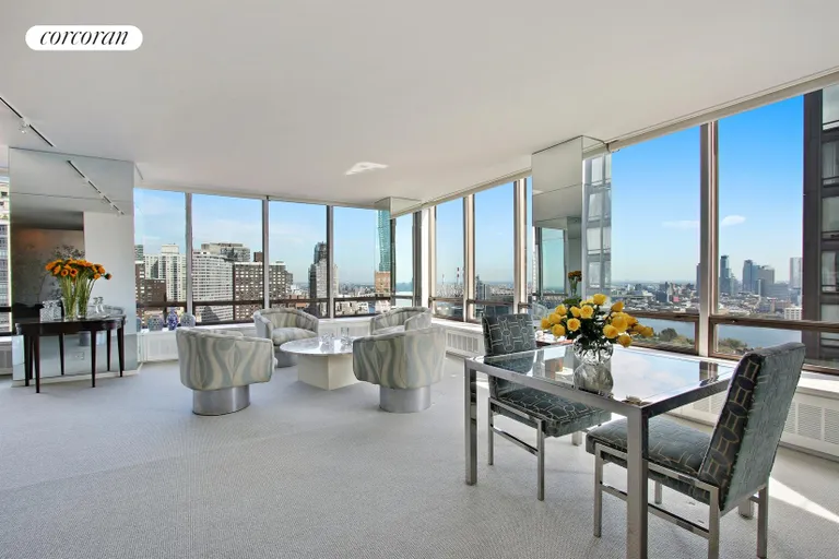 New York City Real Estate | View 860 United Nations Plaza, 29B | 3 Beds, 3 Baths | View 1