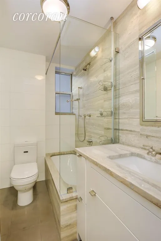 New York City Real Estate | View 165 West 91st Street, 3H | Bathroom | View 4