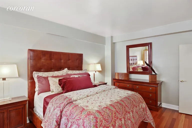 New York City Real Estate | View 25 Sutton Place South, 17L | Bedroom | View 3