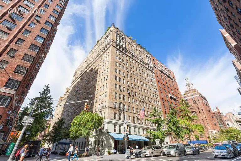 New York City Real Estate | View 24 Fifth Avenue, 1218 | 4 | View 4