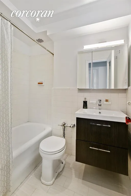 New York City Real Estate | View 243 West End Avenue, 812 | Bathroom | View 4