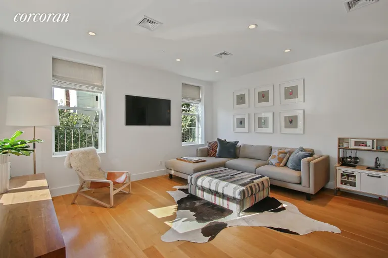 New York City Real Estate | View 202 President Street, 3 | Casual living room | View 2