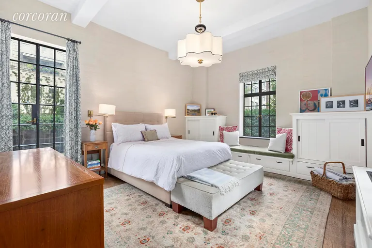 New York City Real Estate | View 40 West 67th Street, 10A | Master Bedroom | View 13