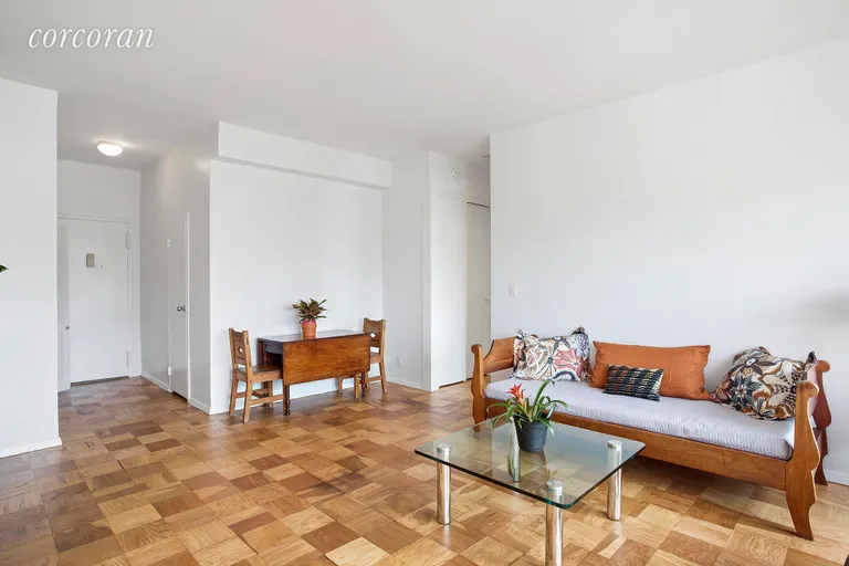 New York City Real Estate | View 180 West End Avenue, 30G | IMG0929 | View 3