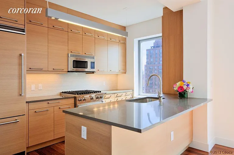 New York City Real Estate | View 333 East 91st Street, 19D | Beautiful windowed Kitchen  | View 4
