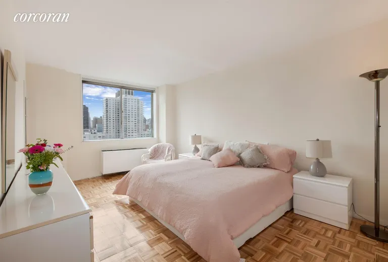 New York City Real Estate | View 515 East 79th Street, 22E | Master Bedroom | View 5