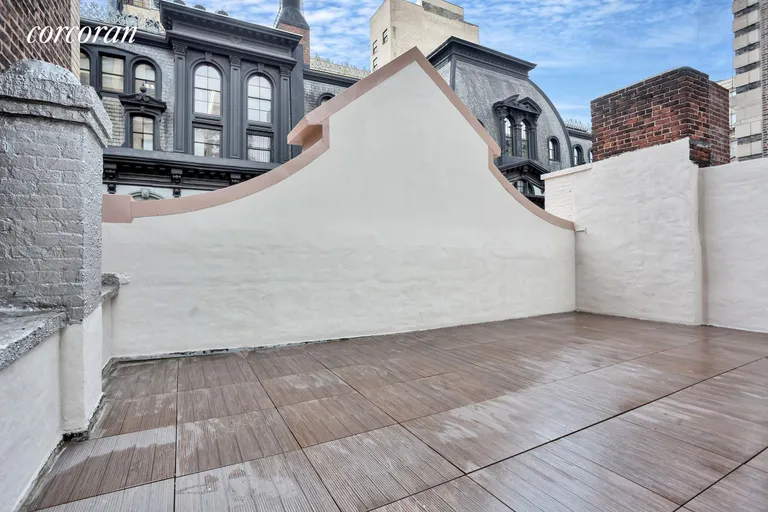 New York City Real Estate | View 7 East 19th Street, Penthouse | room 1 | View 2