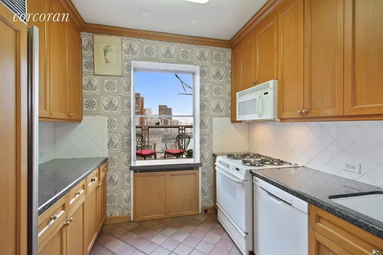 New York City Real Estate | View 25 Sutton Place South, 20D | Kitchen | View 3
