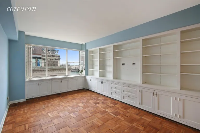 New York City Real Estate | View 25 Sutton Place South, 20D | Bedroom | View 4