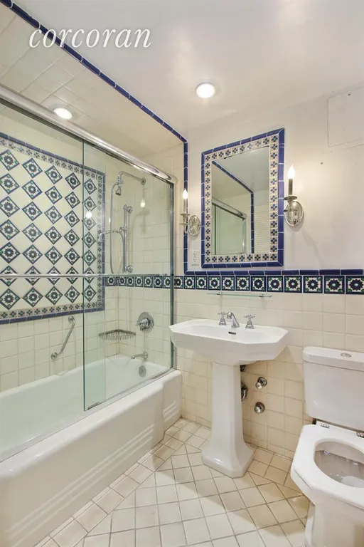 New York City Real Estate | View 25 Sutton Place South, 20D | Bathroom | View 8