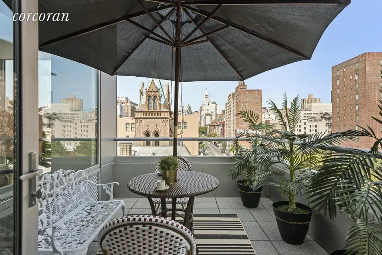 New York City Real Estate | View 425 East 13th Street, PH-FG | room 3 | View 4