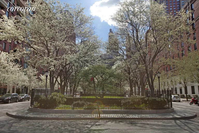 New York City Real Estate | View 333 Rector Place, PH6S | Rector Park | View 15