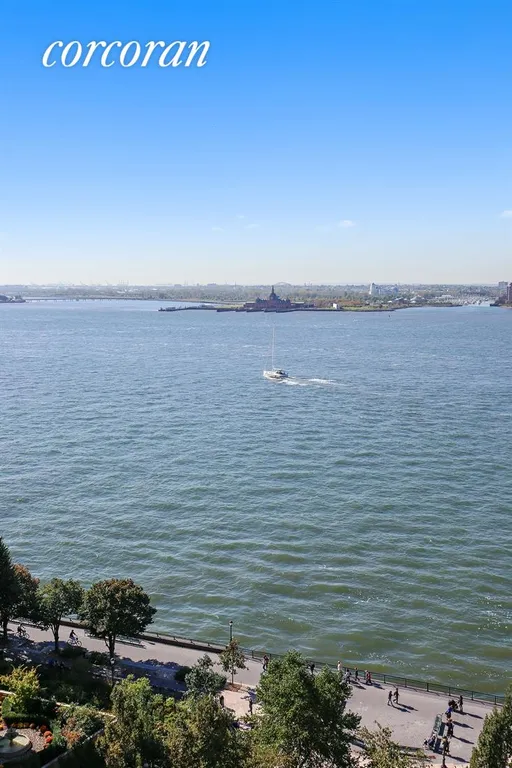 New York City Real Estate | View 333 Rector Place, PH6S | Western Hudson River Views | View 14