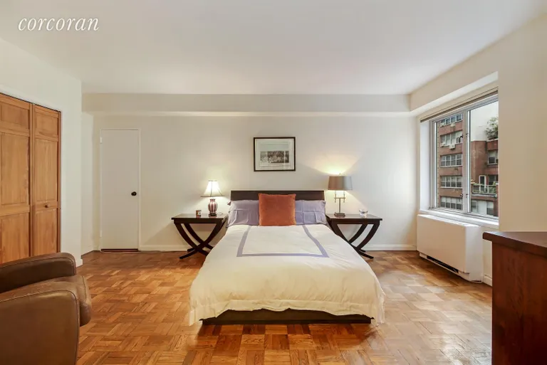 New York City Real Estate | View 200 East 57th Street, 9E | Bedroom | View 3
