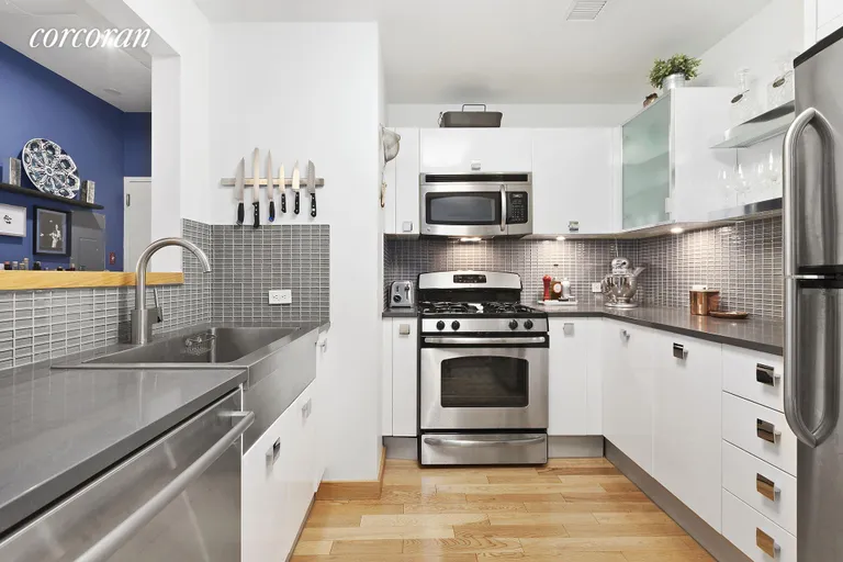 New York City Real Estate | View 318 Knickerbocker Avenue, 2L | room 1 | View 2
