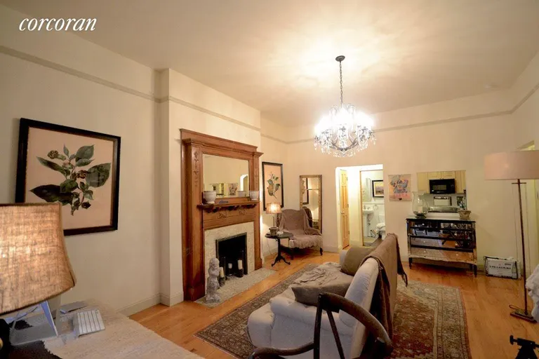 New York City Real Estate | View 38 West 69th Street, 3A | Spacious Living Room | View 4