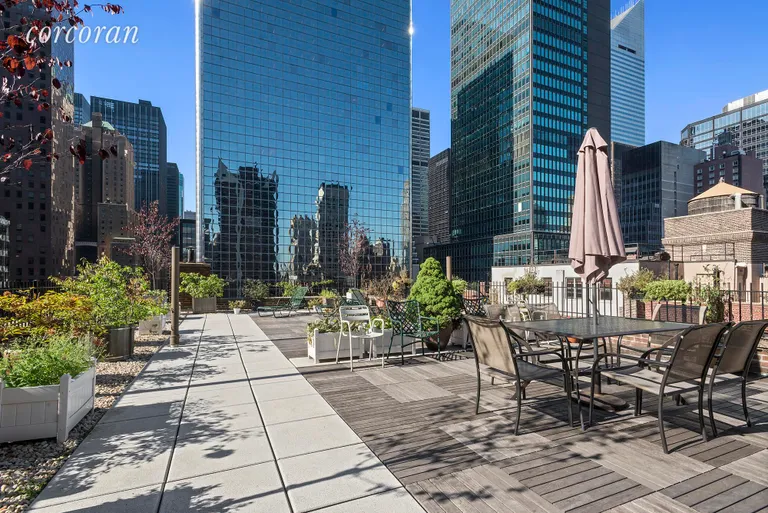 New York City Real Estate | View 235 East 49th Street, 9E | 1 | View 5