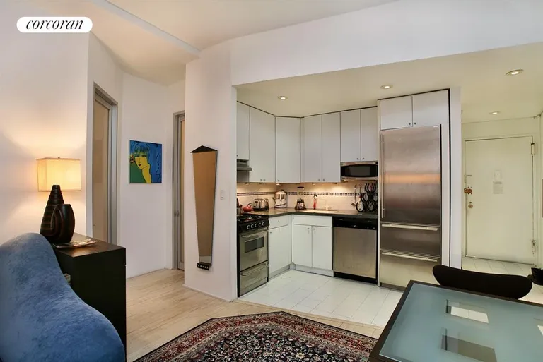 New York City Real Estate | View 4 Lexington Avenue, 5B | Kitchen | View 2