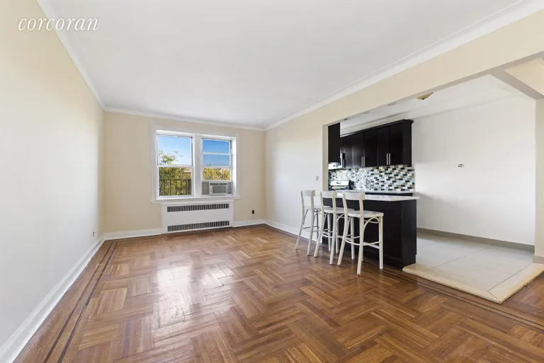 New York City Real Estate | View 280 Ocean Parkway, 5L | Living Room | View 4