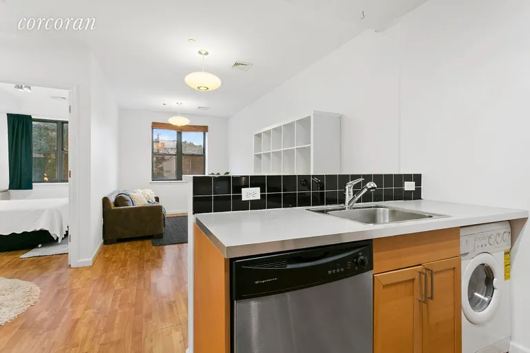 New York City Real Estate | View 893 Myrtle Avenue, 2A | 4 | View 4