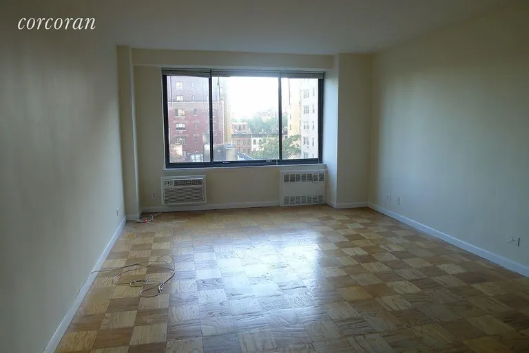 New York City Real Estate | View 372 Central Park West, 9V | Bright Living Room | View 2