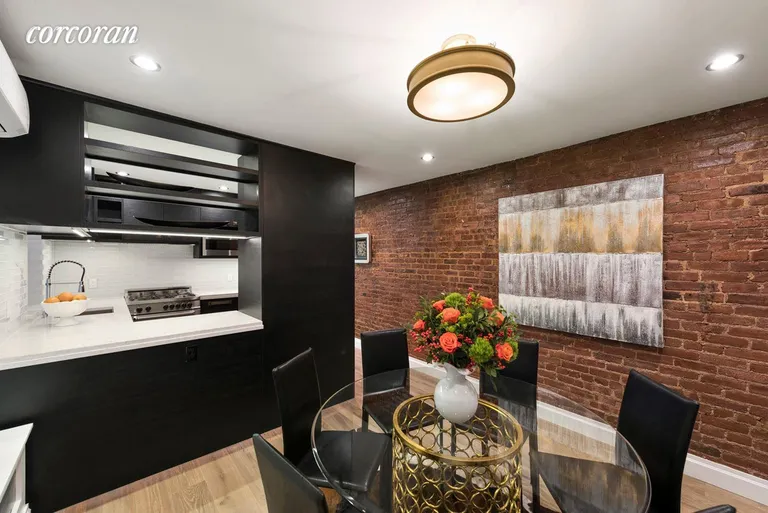 New York City Real Estate | View 55 West 76th Street, 4 | Gorgeous eat in kitchen  | View 11