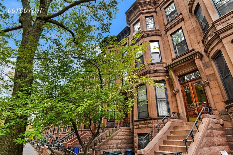 New York City Real Estate | View 781 Carroll Street, 2 | 4.5 Beds, 2 Baths | View 1