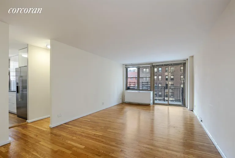 New York City Real Estate | View 301 East 79th Street, 5J | 2 Beds, 2 Baths | View 1