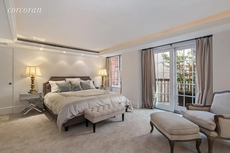New York City Real Estate | View 52 East 72nd Street, PHB | Bedroom | View 7