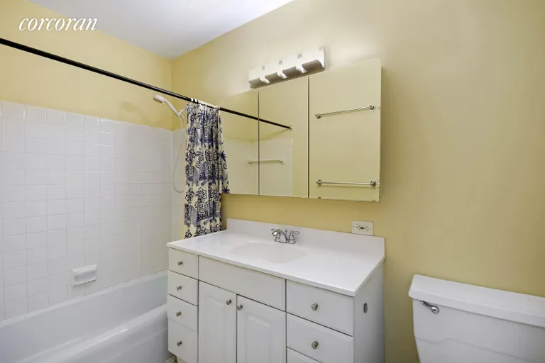 New York City Real Estate | View 245 East 54th Street, 21B | Modern, Renovated Bathroom | View 5