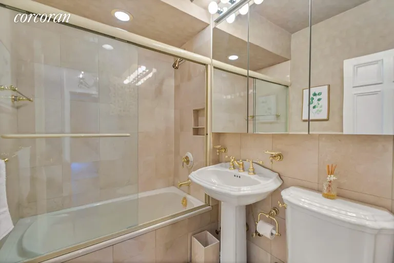 New York City Real Estate | View 135 East 54th Street, 16K | Second Bathroom | View 8