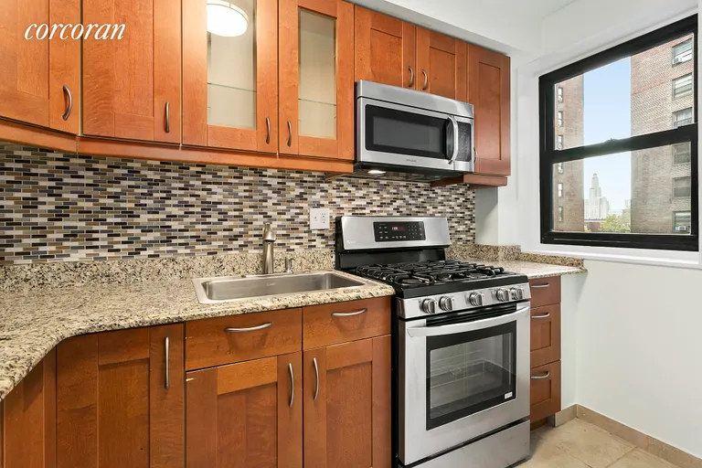 New York City Real Estate | View 205 Clinton Avenue, 6H | 1 Bed, 1 Bath | View 1