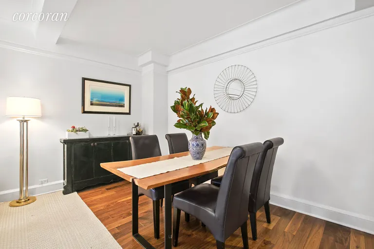 New York City Real Estate | View 136 Waverly Place, 2C | room 2 | View 3