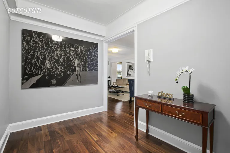 New York City Real Estate | View 136 Waverly Place, 2C | room 4 | View 5