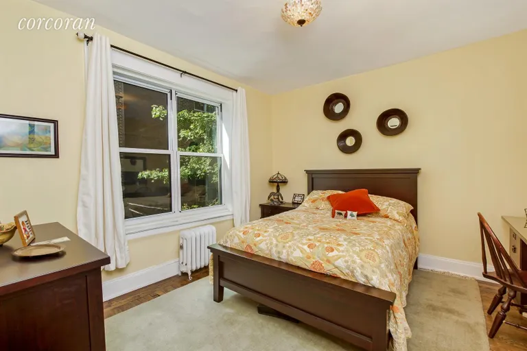 New York City Real Estate | View 30 Clinton Street, 2F | Bedroom | View 3
