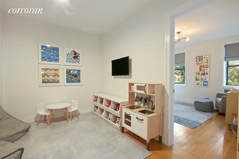 New York City Real Estate | View 40 Prospect Park West, 4BC | Kids Bedroom | View 10