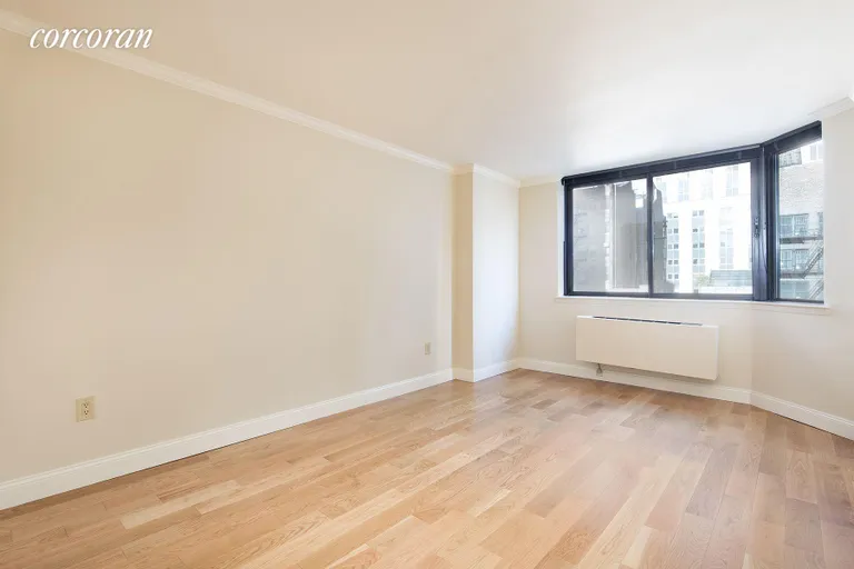 New York City Real Estate | View 280 Park Avenue South, 7H | Bedroom with northern & eastern exposures | View 9