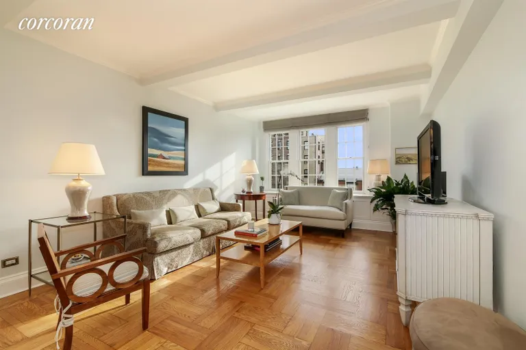 New York City Real Estate | View 35 Pierrepont Street, 7A | Sunny Living Room | View 2