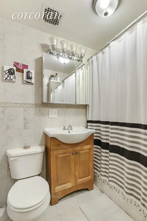New York City Real Estate | View 157 West 75th Street, 3B | Bathroom | View 5