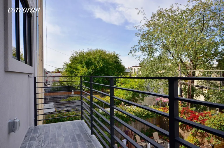 New York City Real Estate | View 207 Cornelia Street, #2 | Enough room to stretch out... | View 12