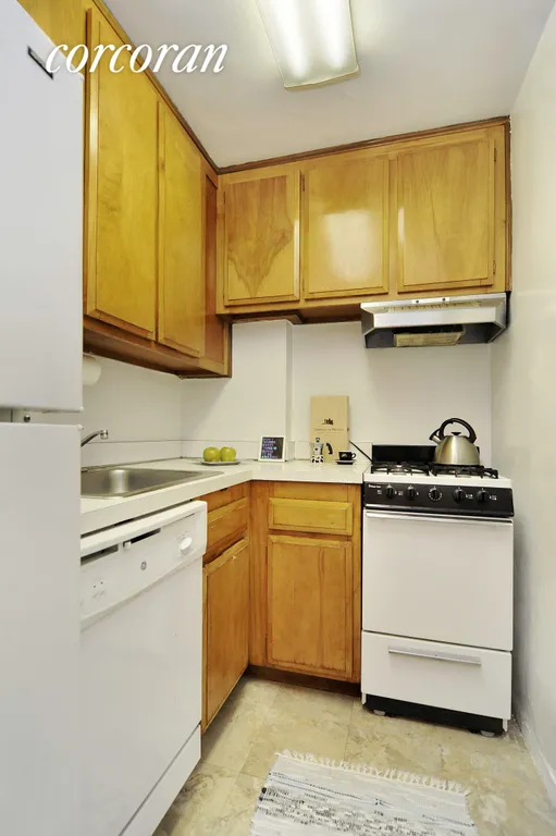 New York City Real Estate | View 7 East 14th Street, 425 | Kitchen | View 3