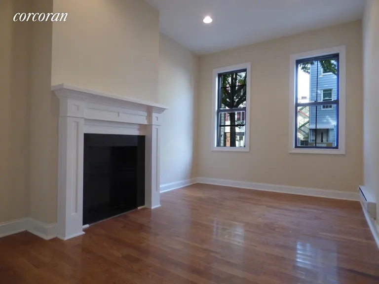 New York City Real Estate | View 158 Withers Street, 1R | room 4 | View 5