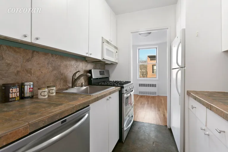 New York City Real Estate | View 245 Henry Street, 5C | 2 | View 3
